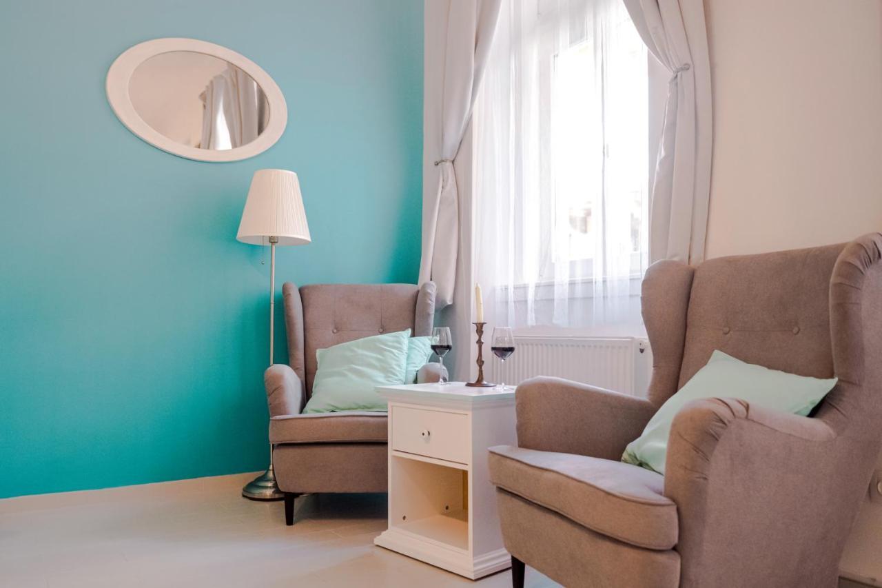 Ombre Apartment With Parking Option บูดาเปสต์ ภายนอก รูปภาพ